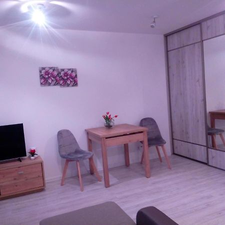 Tulip Jagiellonska Apartamento Estetino Exterior foto