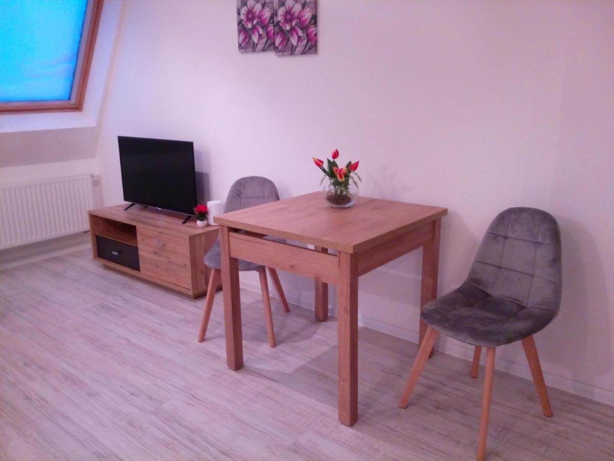 Tulip Jagiellonska Apartamento Estetino Exterior foto